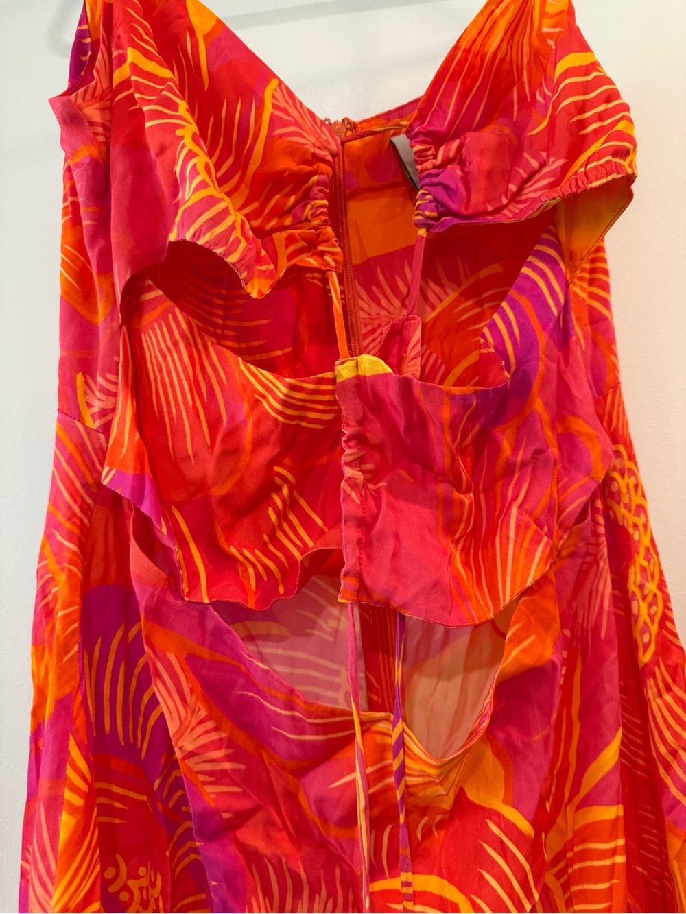 FARM Rio Vibrant Pink and Orange Tropical Midi Dress - Picture 3 of 6